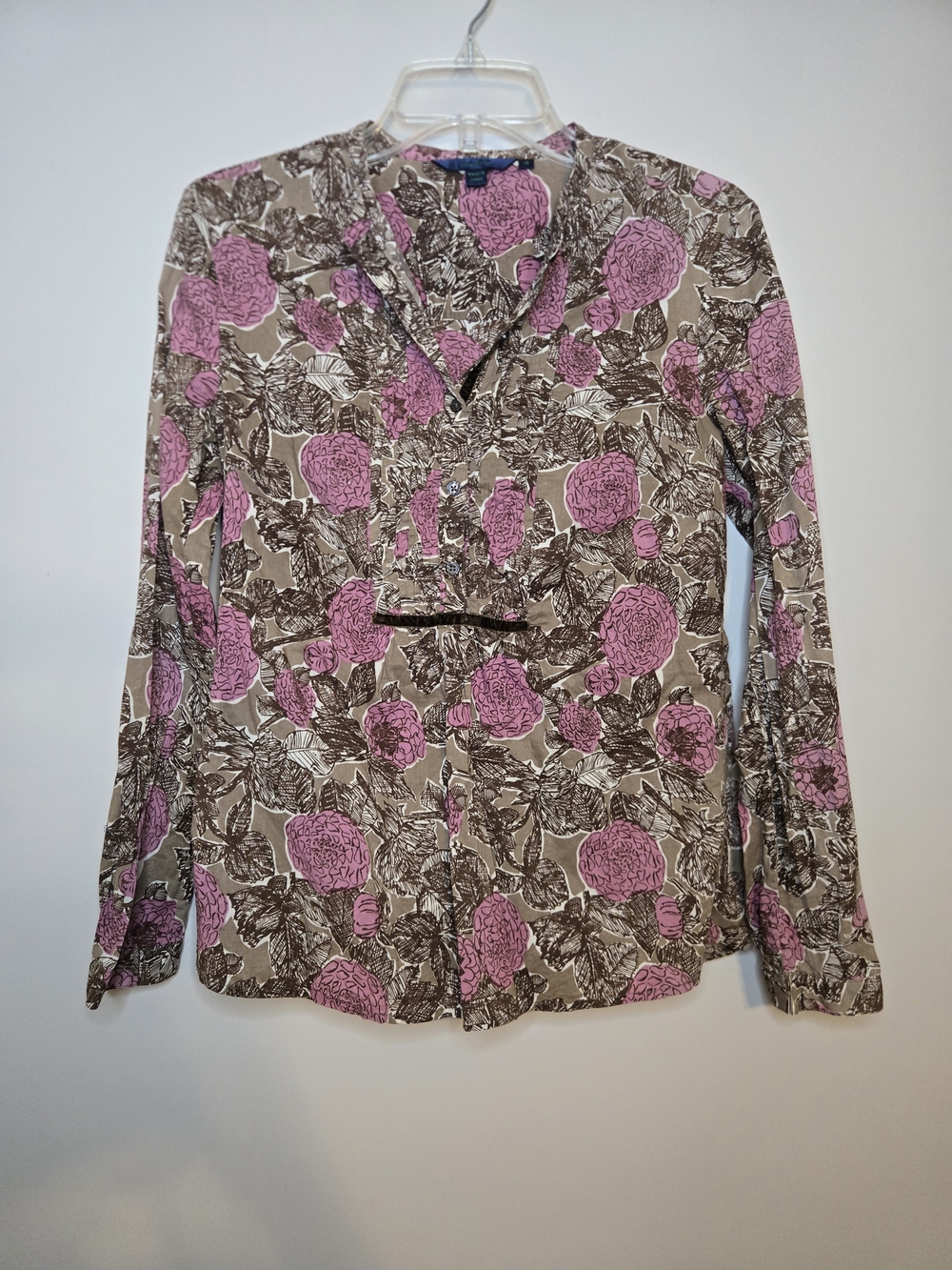 Womens Boden Pink Floral Long Sleeve Blouse on Brown Background Size Small